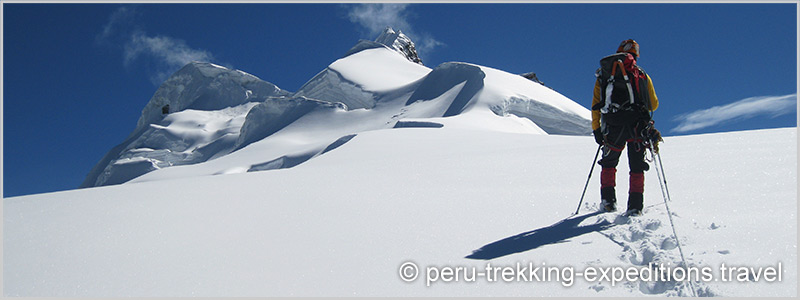 Peru: Expedition Nevado Vallunaraju (5686 m) or called Wallunarahu
