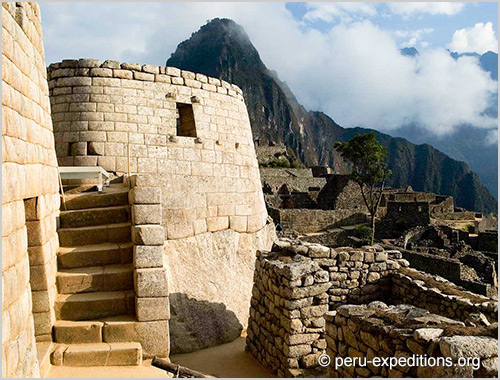 Peru: Trekking Salkantay to Machu Picchu, the highest pass (4600 m) 