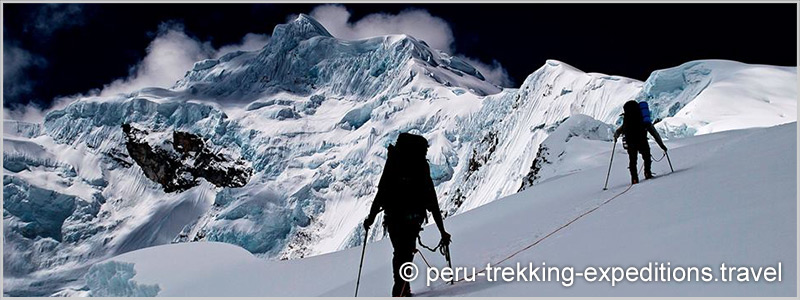 Peru: Expedition Nevados Urus (5495m), Ishinca (5530m) and Tocllaraju (6034m)-&-Huascaran (6768 m)