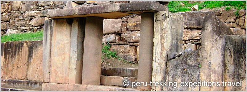 Peru: Bus - Tour Culture Chavin de Huantar (3180 m) 