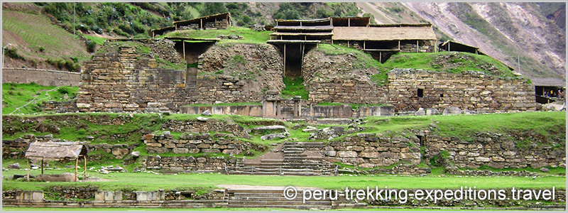 Peru: Bus - Tour Culture Chavin de Huantar (3180 m) 