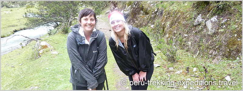 Peru: Trekking Laguna 69 Adventure over (4650 m)