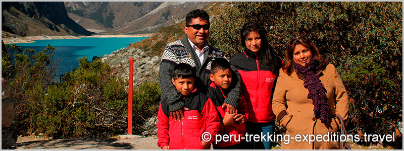 Peru: Trekking to Laguna Churup (4450 m)