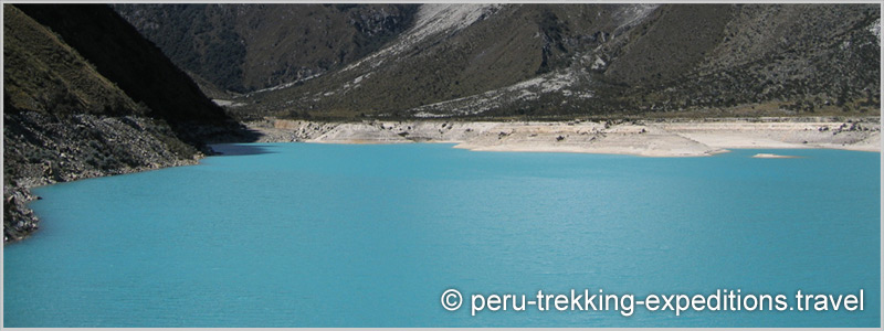 Peru: Trekking to Laguna Churup (4450 m)