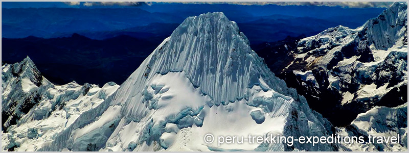 Peru: Expedition Nevados Vallunaraju (5686 m)Alpamayo (5947 m) or Huascarán (6768 m)