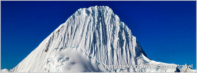 Peru: Expeditions Nevados Alpamayo (5947 m), Artesonraju (6025 m) and Huascaran (6768 m)