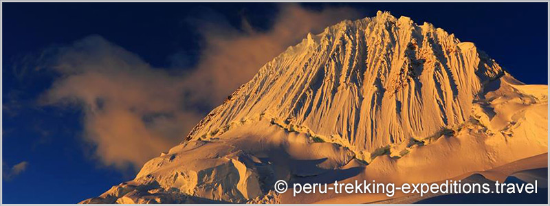 Peru: Expeditions Nevados Alpamayo (5947 m), Artesonraju (6025 m) and Huascaran (6768 m)