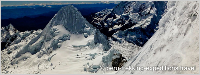 Peru: Expeditions Nevados Alpamayo (5947 m), Artesonraju (6025 m) and Huascaran (6768 m)