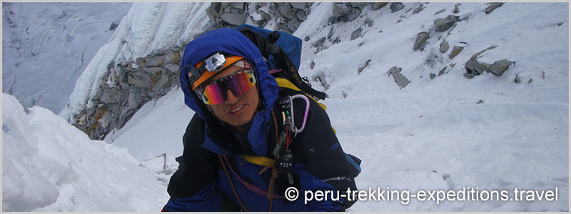 Peru: Climbing Nevado Ranrapalca (6162 m)