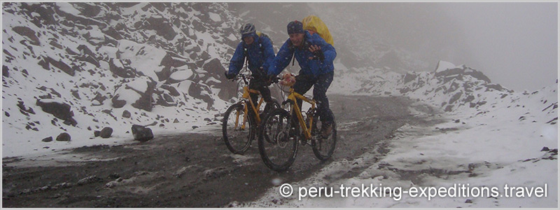 Peru: Mountainbike Trans-Cordillera Blanca Huascaran-Circuit - Punta Olimpica (4890 m)