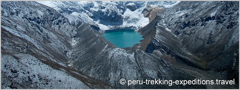 Peru: Trekking Quilcayhuanca via Huapi Pass (5020 m) to Valley Cojub